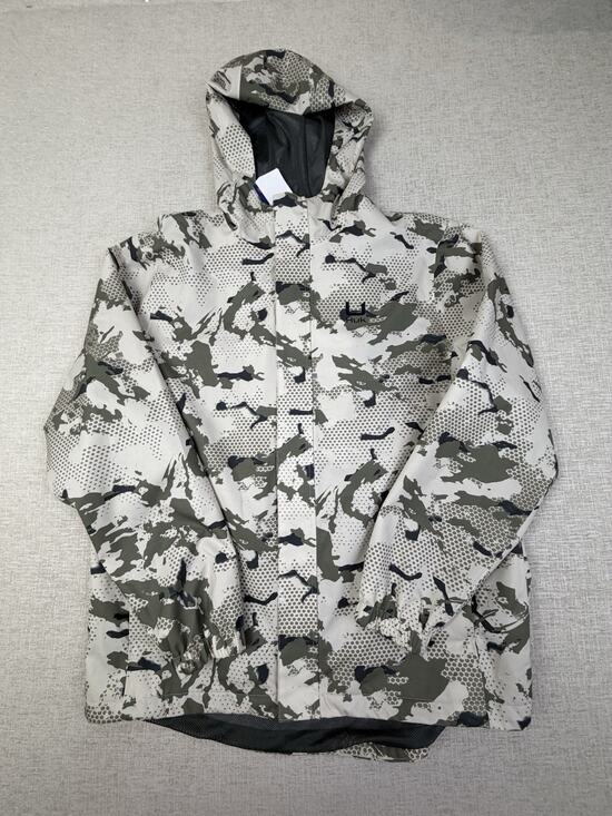 Huk Other - NWT Huk Storm Jacket 2.0 Men’s Large KC Camo Waterproof Fishing Rain Coat